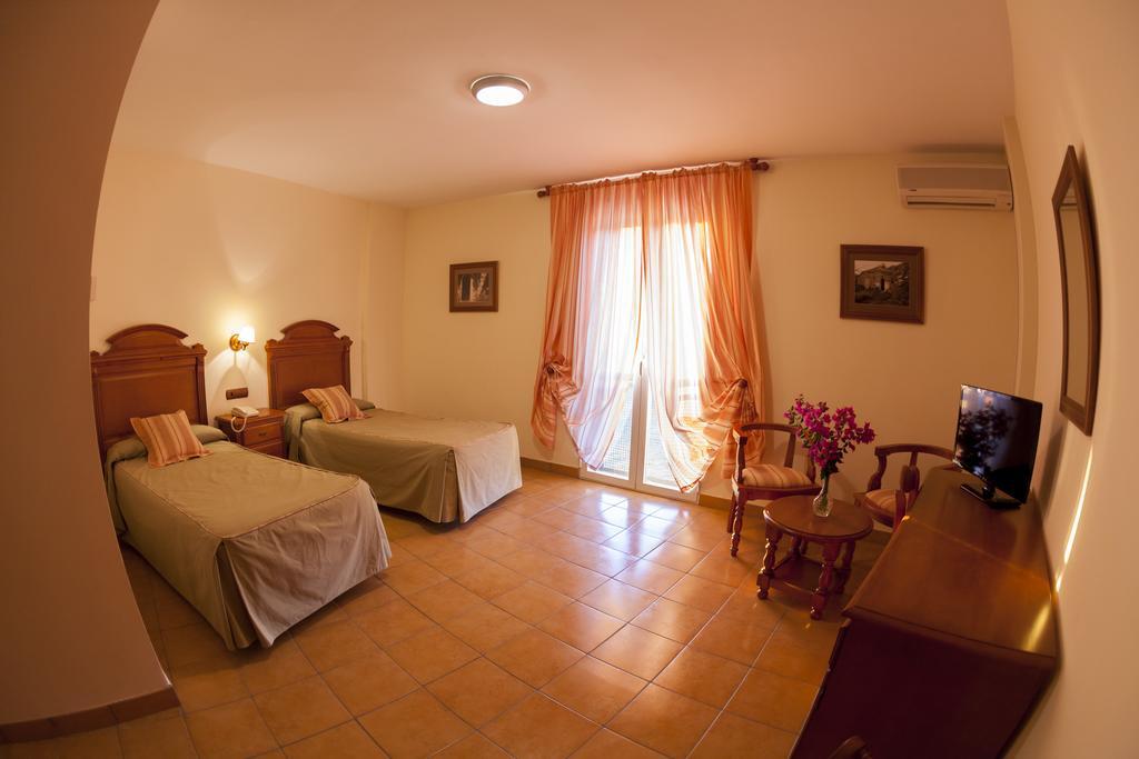 Hotel Paraje La Lambra Рус Экстерьер фото